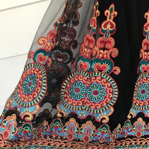 Colorful Embroidered Midi Skirt Sz L - Picture 2 of 4
